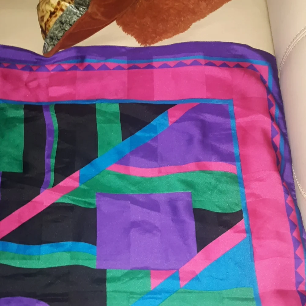🌺COLORFUL SILK Scarf